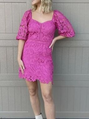 Lucy Paris NWT Pink Fushia Lace Puff Sleeve Spring Dress Size LARGE